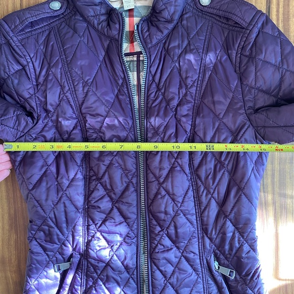 Burberry Diamond Quilted Jacket - Picture 13 of 16